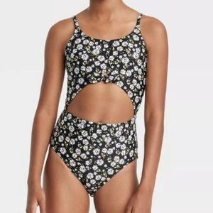 Girls’ target Art Class Daisy Swimsuit